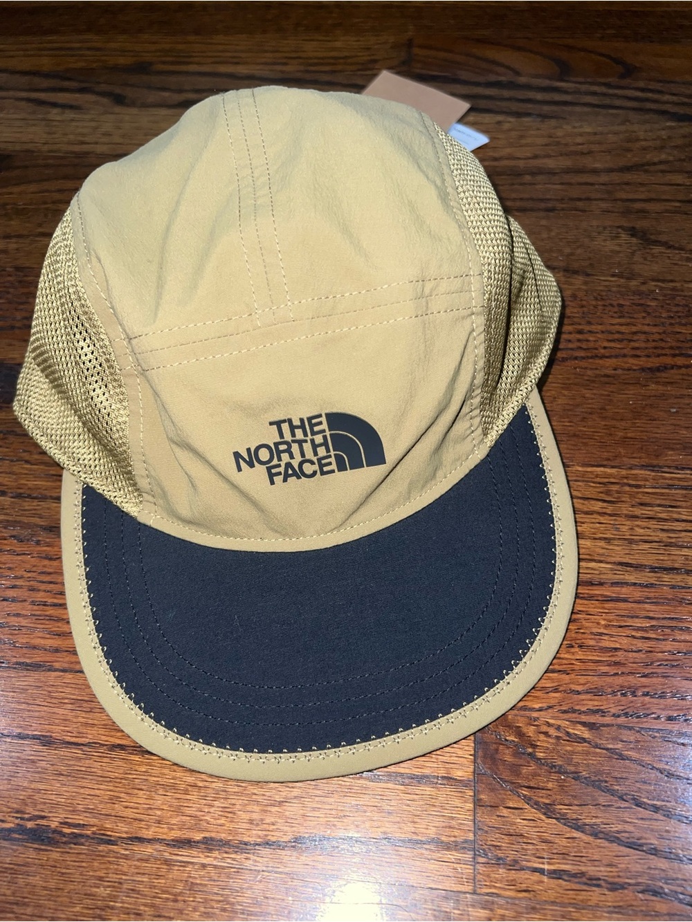 The North Face Men's/Unisex Two-Tone Mesh Trail Cap — Tan/Black